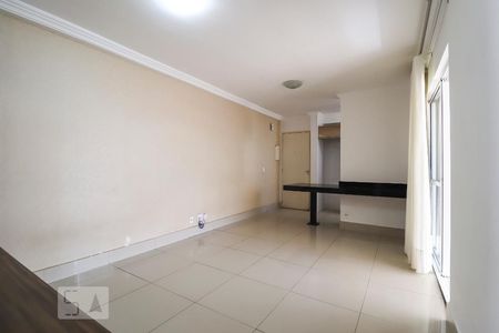 Sala de apartamento para alugar com 3 quartos, 78m² em Setor Faiçalville, Goiânia