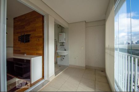 Varanda de kitnet/studio à venda com 1 quarto, 49m² em Vila Cordeiro, São Paulo