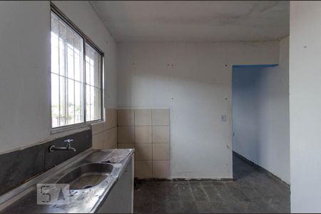 Cozinha de casa para alugar com 1 quarto, 25m² em Parque Boturussu, São Paulo