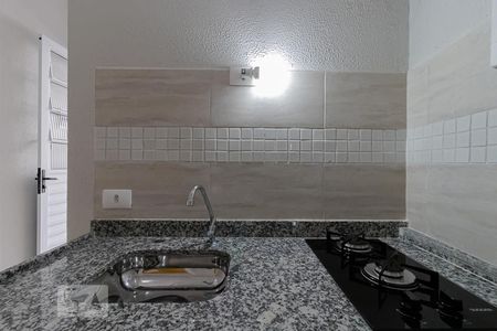 Sala/Cozinha de kitnet/studio para alugar com 1 quarto, 20m² em Cambuci, São Paulo