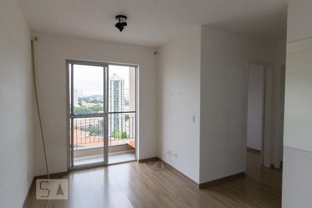 Sala de apartamento para alugar com 2 quartos, 47m² em Jardim Ester Yolanda, São Paulo