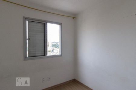 Quarto de apartamento para alugar com 2 quartos, 47m² em Jardim Ester Yolanda, São Paulo