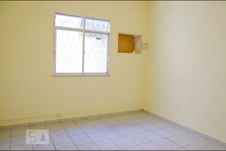 Quarto de casa à venda com 1 quarto, 65m² em Abolição, Rio de Janeiro