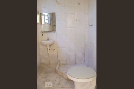 Banheiro de casa à venda com 1 quarto, 65m² em Abolição, Rio de Janeiro