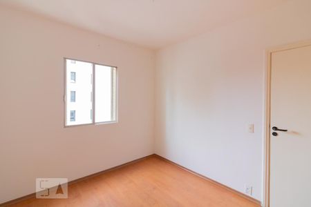 Quarto 1 de apartamento para alugar com 2 quartos, 80m² em Vila Olímpia, São Paulo