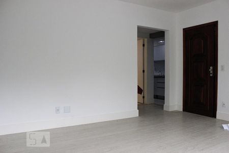 Sala de apartamento para alugar com 1 quarto, 44m² em Barra da Tijuca, Rio de Janeiro