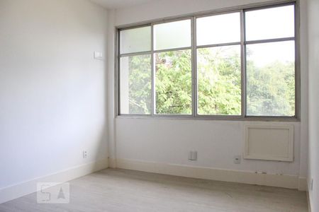 Quarto de apartamento para alugar com 1 quarto, 44m² em Barra da Tijuca, Rio de Janeiro