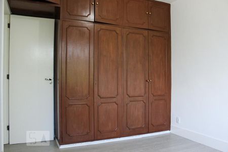 Quarto de apartamento para alugar com 1 quarto, 44m² em Barra da Tijuca, Rio de Janeiro