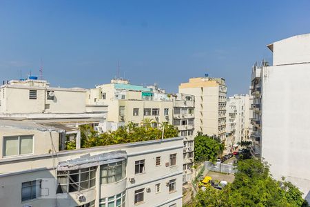 Vista de apartamento à venda com 2 quartos, 80m² em Copacabana, Rio de Janeiro