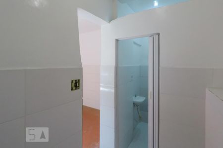 Entrada banheiro de casa para alugar com 1 quarto, 40m² em Cursino, São Paulo