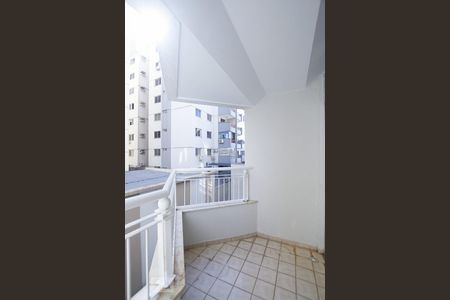 Sacada de apartamento para alugar com 3 quartos, 85m² em Setor Bela Vista, Goiânia