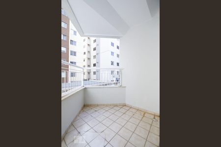 Sacada de apartamento para alugar com 3 quartos, 85m² em Setor Bela Vista, Goiânia