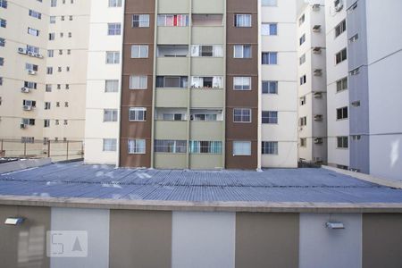 Vista da Sacada de apartamento para alugar com 3 quartos, 85m² em Setor Bela Vista, Goiânia