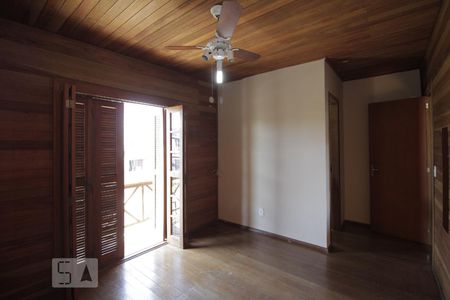 Suíte de casa à venda com 2 quartos, 82m² em São José, Canoas