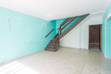 Sala de Estar de casa à venda com 3 quartos, 200m² em Centro, Osasco