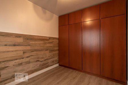 Quarto de apartamento para alugar com 1 quarto, 40m² em Moinhos de Vento, Porto Alegre