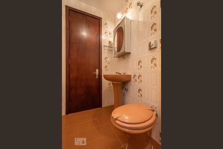 Banheiro de apartamento para alugar com 1 quarto, 40m² em Moinhos de Vento, Porto Alegre