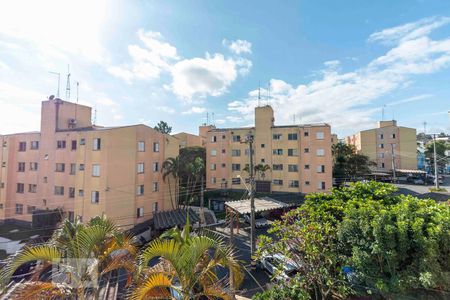 Vista Quarto 1 de apartamento à venda com 2 quartos, 56m² em Jardim Danfer, São Paulo