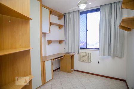 Quarto 1 de apartamento para alugar com 3 quartos, 86m² em Pechincha, Rio de Janeiro