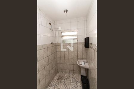 Banheiro de casa para alugar com 1 quarto, 35m² em Jardim Japão, São Paulo