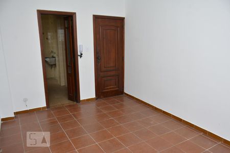 Sala de apartamento à venda com 2 quartos, 60m² em Tauá, Rio de Janeiro