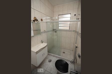 Banheiro de apartamento para alugar com 1 quarto, 37m² em Engenho de Dentro, Rio de Janeiro