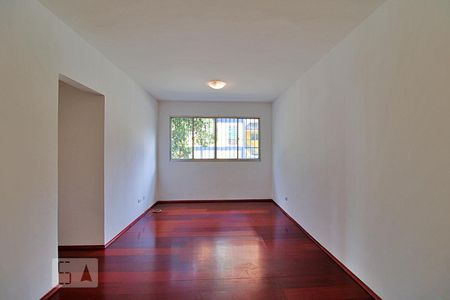 Sala de apartamento para alugar com 2 quartos, 69m² em Real Parque, São Paulo