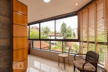 Sala de apartamento à venda com 3 quartos, 146m² em Auxiliadora, Porto Alegre