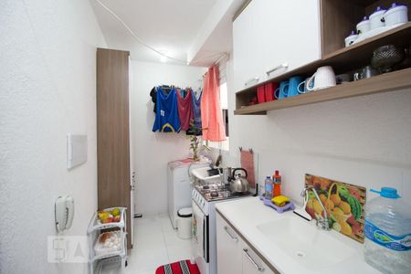 Cozinha de apartamento para alugar com 2 quartos, 42m² em Estância Velha, Canoas