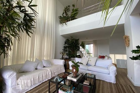 Sala de apartamento à venda com 4 quartos, 300m² em Vila Suzana, São Paulo