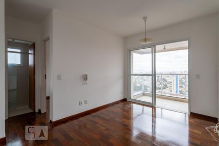 Sala de apartamento para alugar com 1 quarto, 43m² em Sumarezinho, São Paulo