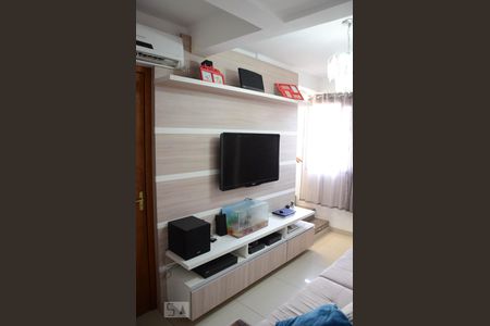 Sala de casa à venda com 3 quartos, 144m² em São José, Canoas