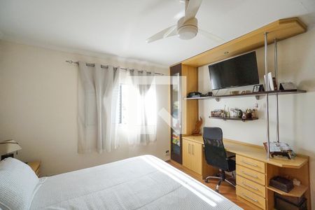 Quarto 01 de casa à venda com 3 quartos, 250m² em Penha de França, São Paulo