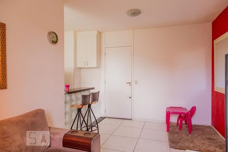 Sala de apartamento para alugar com 2 quartos, 50m² em Vargem Pequena, Rio de Janeiro