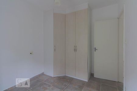 Quarto 2 de apartamento para alugar com 2 quartos, 68m² em Vila Sofia, São Paulo
