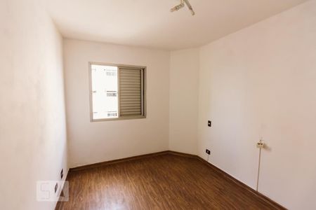 Suíte 1 de apartamento para alugar com 3 quartos, 75m² em Santa Teresinha, São Paulo