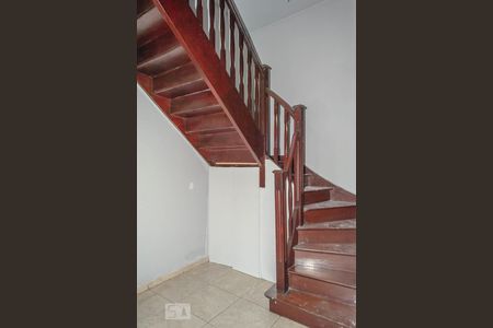 Hall da escadas de casa à venda com 2 quartos, 100m² em Mooca, São Paulo