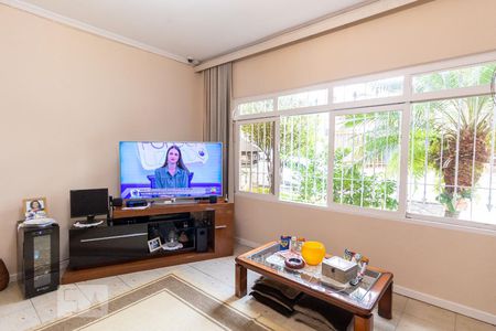 Sala de casa para alugar com 4 quartos, 160m² em Vila Granada, São Paulo