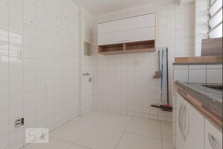 Apartamento à venda com 70m², 3 quartos e 1 vaga Apartamento à venda com 70m², 3 quartos e 1 vagaCozinha