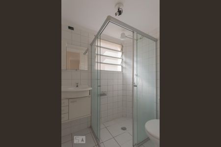 Apartamento à venda com 70m², 3 quartos e 1 vaga Apartamento à venda com 70m², 3 quartos e 1 vagaBanheiro