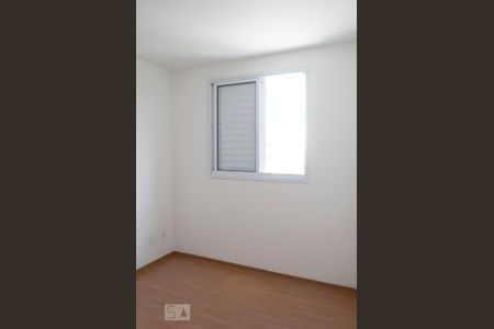 QUARTO 2 de apartamento para alugar com 2 quartos, 44m² em Jardim Iris, São Paulo