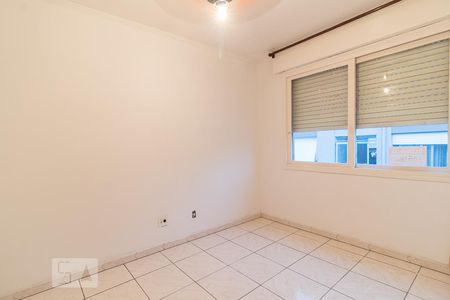 Quarto 1 de apartamento à venda com 1 quarto, 40m² em Sarandi, Porto Alegre