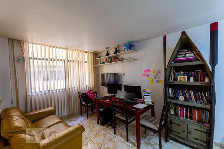 Sala de apartamento para alugar com 1 quarto, 45m² em Icaraí, Niterói