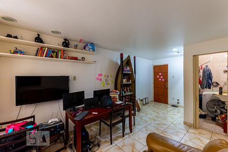 Sala de apartamento para alugar com 1 quarto, 45m² em Icaraí, Niterói