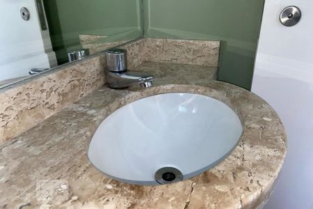 Casa de condomínio para alugar com 110m², 2 quartos e 2 vagas Casa de condomínio para alugar com 110m², 2 quartos e 2 vagasBanheiro - Torneira