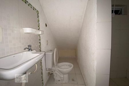 Casa de condomínio para alugar com 110m², 2 quartos e 2 vagas Casa de condomínio para alugar com 110m², 2 quartos e 2 vagasBanheiro de Serviço 2