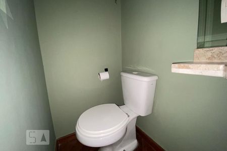 Casa de condomínio para alugar com 110m², 2 quartos e 2 vagas Casa de condomínio para alugar com 110m², 2 quartos e 2 vagasLavabo