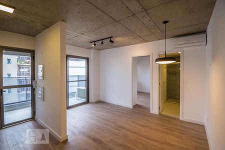 Sala de kitnet/studio à venda com 1 quarto, 40m² em Cambuí, Campinas