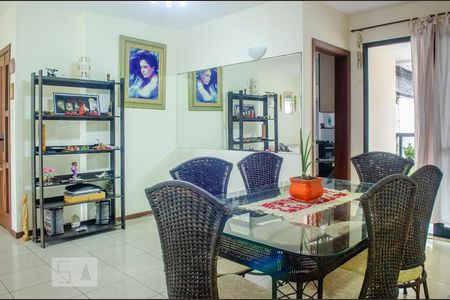 Sala de Jantar de apartamento para alugar com 5 quartos, 139m² em Pituba, Salvador