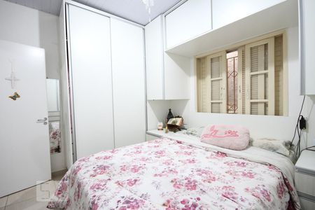 Quarto 2 de casa à venda com 4 quartos, 208m² em Vila Brasilina, São Paulo